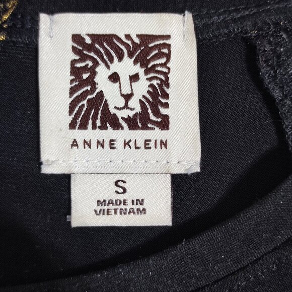 Anne Klein sleeveless blouse women's sz S black with gold decoration on shoulder - Picture 5 of 12